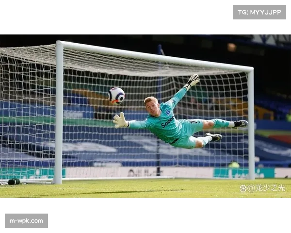 埃弗顿反击速度克制切尔西高位防线,戴奇战术针对性部署收获理想效果 埃弗顿反击速度克制切尔西高位防线,戴奇战术针对性部署收获理想效果